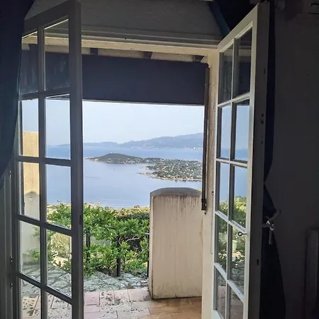 Villa & Piscine Vue Exceptionnelle Au Dessus De La Du Ruppione